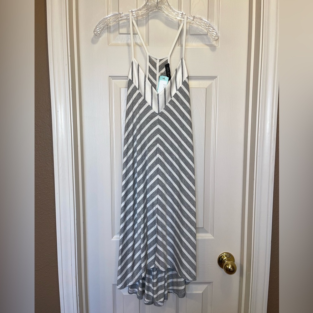 NWT Paula Knit High Low Spaghetti Strapped Chevron Dress